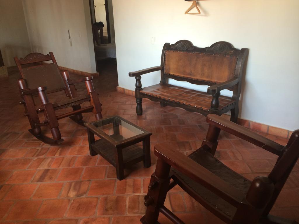 El Zaguan Villa บาริชารา ห้อง รูปภาพ